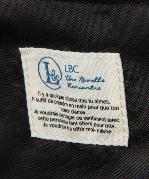 LBC（エルビーシー）の「縦ZIPベーシックバックパック（バックパック/リュック・レディース・グレー/ベージュ/ブラック・ONE SIZE）」の13枚目の写真