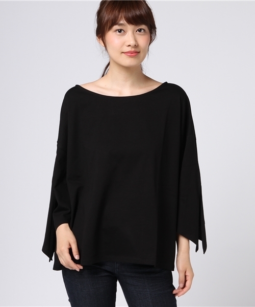 HELIOPOLE(エリオポール)の「袖コンシャスプルオーバー(Tシャツ/カットソー・レディース・ホワイト/キャメル/ブラック/ボルドー・38)」の1枚目の写真