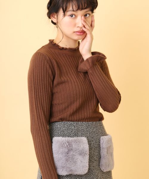 OLIVE des OLIVE（オリーブデオリーブ）の「ハイネックニットプルオーバー（ニット/セーター・レディース・ブラック/ブラウン/オフホワイト/グリーン/ラベンダー・FREE）」の10枚目の写真