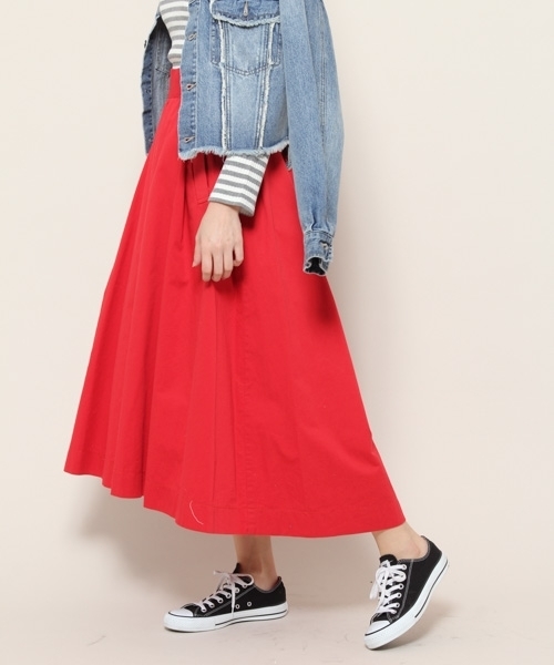 PAGEBOY（ページボーイ）の「チノマキシフレアスカート（スカート・レディース・ベージュ/レッド/オフホワイト/カーキ・FREE）」の4枚目の写真