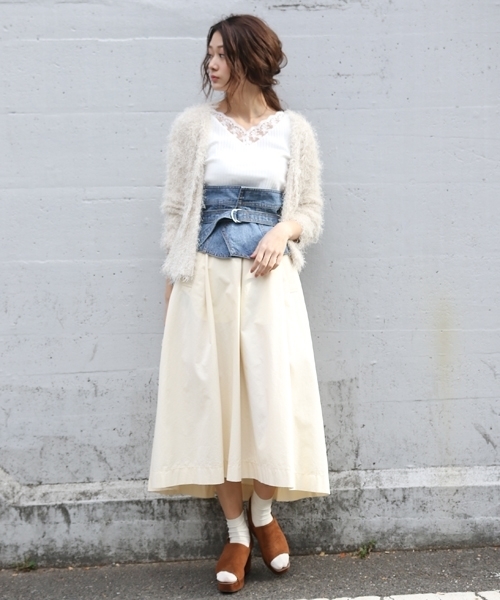 PAGEBOY（ページボーイ）の「チノマキシフレアスカート（スカート・レディース・ベージュ/レッド/オフホワイト/カーキ・FREE）」の22枚目の写真