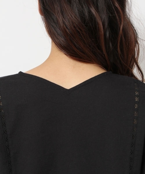 laboratory work（ラボラトリーワーク）の「チェーン刺繍ブラウス（シャツ/ブラウス・レディース・オフホワイト/ブラック/ベージュ・MEDIUM）」の10枚目の写真