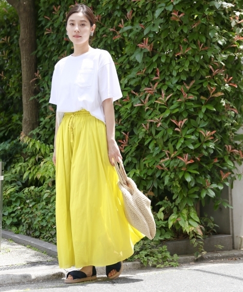 LEPSIM（レプシィム）の「USA/コットンポケツキビッグTシャツ　799469（Tシャツ/カットソー・レディース・オフホワイト/ホワイト×ブラック/ブラック/パープル/ブラウン・FREE）」の6枚目の写真