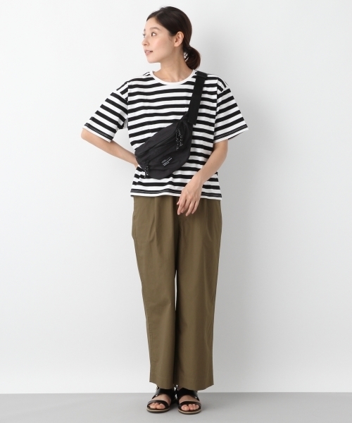 LEPSIM（レプシィム）の「USA/コットンポケツキビッグTシャツ　799469（Tシャツ/カットソー・レディース・オフホワイト/ホワイト×ブラック/ブラック/パープル/ブラウン・FREE）」の9枚目の写真