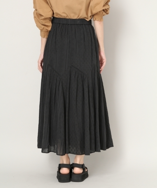 LOWRYS FARM（ローリーズファーム）の「カットドビースカート　802985（スカート・レディース・ブラック/ブラウン/レッド・FREE）」の8枚目の写真