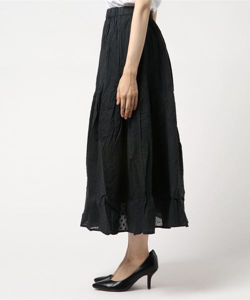 LOWRYS FARM（ローリーズファーム）の「カットドビースカート　802985（スカート・レディース・ブラック/ブラウン/レッド・FREE）」の4枚目の写真