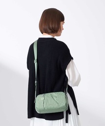 Y'SACCS（イザック）の「Polka Dots ポシェット（ショルダーバッグ）」