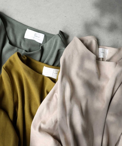 antiqua（アンティカ）の「綿100%ベーシックコットンロンＴ（Tシャツ/カットソー・レディース・ブラック/ネイビー/オフホワイト/杢グレー/モカ/オートミール/パープル/ブラウン系その他2/ブラウン系その他/ブルー系その他/カーキ/モスグリーン/ベージュ/ベージュ系その他・M/L/S/XL）」の15枚目の写真