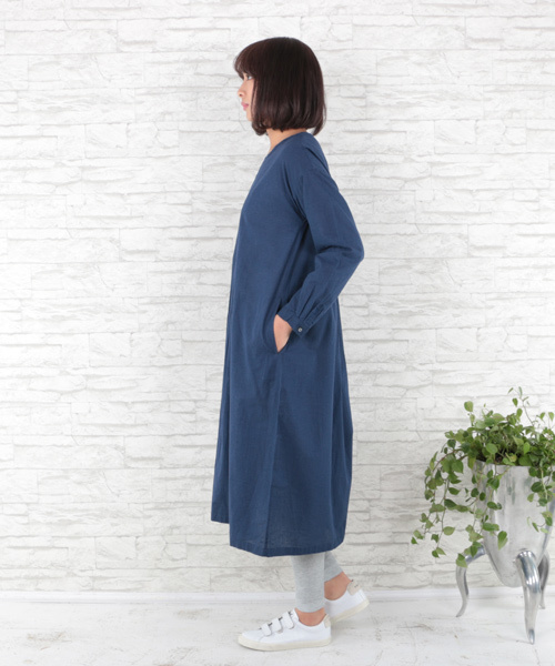 sabstreet my standard(サブストリートマイスタンダード)の「コットンタックワンピース【大きいサイズ対応】【9号(M)~15号(3L)】(ワンピース・レディース・ネイビー/サックスブルー・15号/9号)」の4枚目の写真