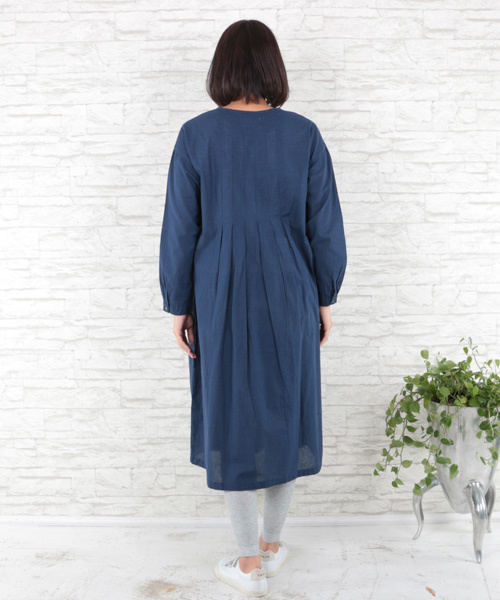 sabstreet my standard(サブストリートマイスタンダード)の「コットンタックワンピース【大きいサイズ対応】【9号(M)~15号(3L)】(ワンピース・レディース・ネイビー/サックスブルー・15号/9号)」の5枚目の写真