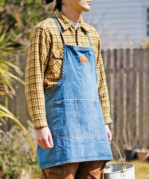 DULTON(ダルトン)の「''EM'' APRON/"EM" エプロン(エプロン・メンズ・カーキ/インディゴブルー/ナチュラル/ライトインディゴブルー/ストライプ・FREE)」の4枚目の写真