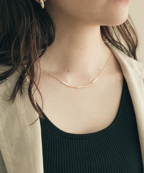 SMELLY（スメリー）の「メタルバーツナガリネックレス（ネックレス・レディース・ゴールド・-）」の8枚目の写真