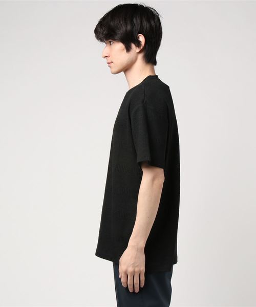 Luv maison（ラブメゾン）の「LUV・ボーダージャガード半袖 Tシャツ（Tシャツ/カットソー・メンズ・ブラック/ホワイト/ピンク・L/M）」の4枚目の写真