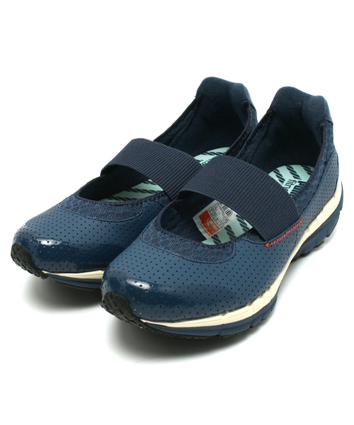 PUMA（プーマ）の「ボディートレイン NEO バレー パーフ (WOMEN) - Body Train（スニーカー・レディース・ホワイト/ブルー/アイボリー・25cm/24cm/22.5cm/23.5cm/24.5cm/23cm/25.5cm）」の3枚目の写真