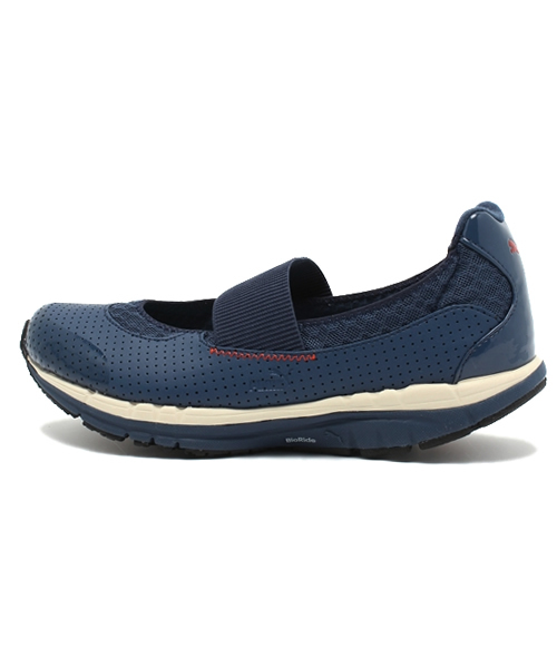 PUMA（プーマ）の「ボディートレイン NEO バレー パーフ (WOMEN) - Body Train（スニーカー・レディース・ホワイト/ブルー/アイボリー・25cm/24cm/22.5cm/23.5cm/24.5cm/23cm/25.5cm）」の5枚目の写真