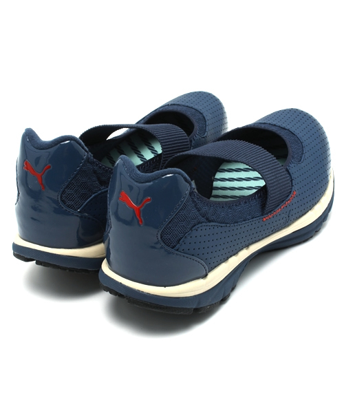 PUMA（プーマ）の「ボディートレイン NEO バレー パーフ (WOMEN) - Body Train（スニーカー・レディース・ホワイト/ブルー/アイボリー・25cm/24cm/22.5cm/23.5cm/24.5cm/23cm/25.5cm）」の7枚目の写真