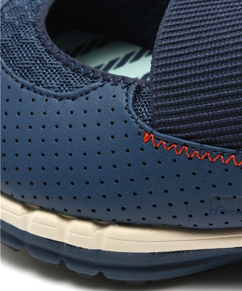 PUMA（プーマ）の「ボディートレイン NEO バレー パーフ (WOMEN) - Body Train（スニーカー・レディース・ホワイト/ブルー/アイボリー・25cm/24cm/22.5cm/23.5cm/24.5cm/23cm/25.5cm）」の11枚目の写真