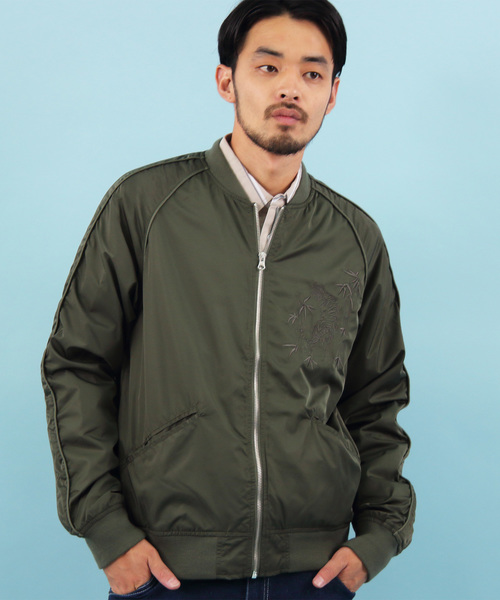 Beautiful Harmony�i�r���[�e�B�t���n�[���j�[�j�́u�h�J���� �X�J�W�����i�X�J�W�����j�v�b�O���[���n���̑�3