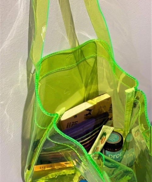 The Simpsons（ザ・シンプソンズ）の「THE Simpsons(シンプソンズ)ミニトート（トートバッグ・レディース・クリア/クリアレッド/クリアイエロー・FREE）」の14枚目の写真