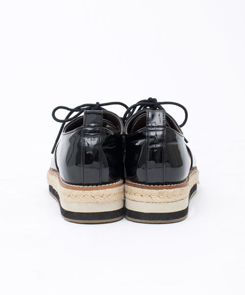 NANO universe（ナノユニバース）の「Fパテントジュートソールシューズ（パンプス・レディース・ホワイト/ブラック・36/38/35/37）」の3枚目の写真