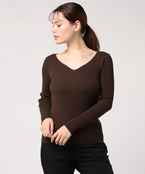 DouDou（ドゥドゥ）の「ゆるVプルオーバー（ニット/セーター・レディース・オフホワイト/ブラック/ダークブラウン/グレイッシュベージュ/ブラウン系その他/ブルー・FREE）」の22枚目の写真