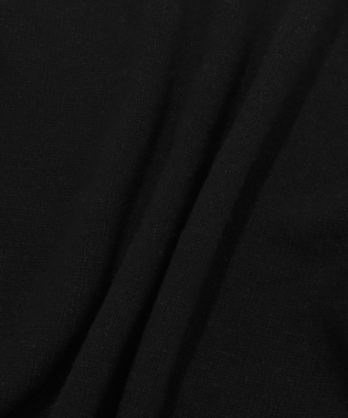 COVERNAT（カバーナット）の「ブランドロゴ クルーネックニットソー/カーディガン（ニット/セーター・メンズ・ブラック/ネイビー/レッド/アイボリー・L）」の19枚目の写真