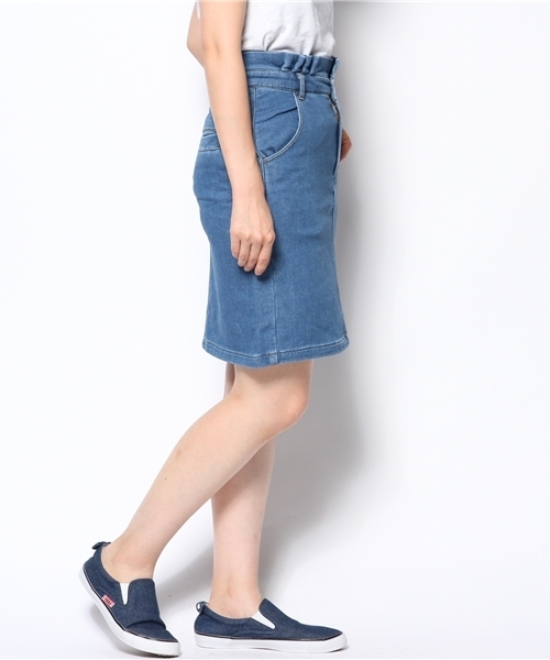 CIAOPANIC（チャオパニック）の「カットライクデニムコクーンSK（スカート・レディース・ライトブルー/オフホワイト・FREE）」の8枚目の写真