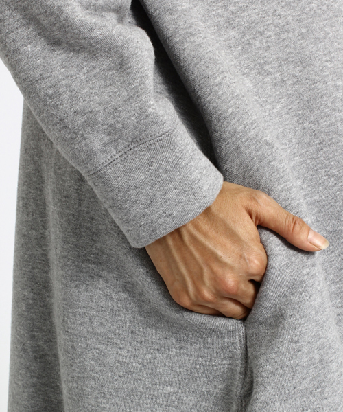 BEAMS BOY(ビームスボーイ)の「BEAMS BOY / スウェット タートル ワンピース(ワンピース・レディース・トップグレー/オートミール/ワインレッド・ONE SIZE)」の6枚目の写真