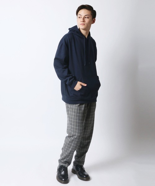 Lazar(ラザル)の「Lazar ビッグシルエット 無地 スウェット パーカー(パーカー・メンズ・ホワイト/ベージュ/ネイビー/グレー/カーキ/ワイン/ブラック・L/M/LL)」の8枚目の写真