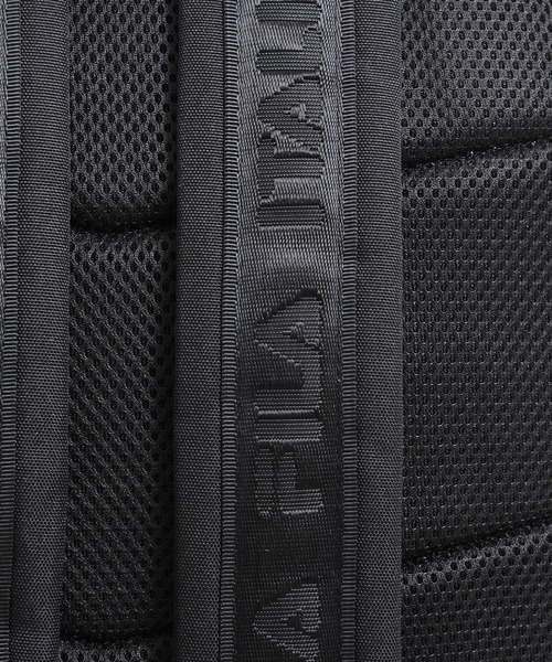 FILA(フィラ)の「FILA/フィラ ブランド ロゴ ワッペン ダブルポケット リュックサック バックパック 20L(バックパック/リュック・レディース・ブラック×ホワイト/ブラック×イエロー/ブラック×ピンク/トリコロール・FREE)」の18枚目の写真