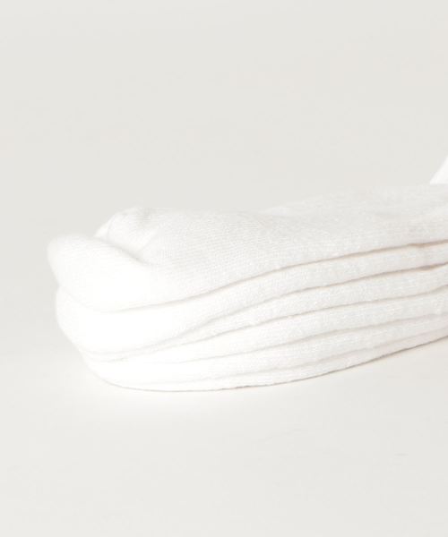 NIKE(ナイキ)の「NIKE/ナイキ ソックス エブリデイ クッションド クォーター3足セット SX7667-100(ソックス/靴下・メンズ・ホワイト・23-25cm/25-27CM)」の2枚目の写真