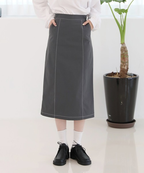 by muni:r(バイ ムニール)の「配色ステッチポイント Hラインスカート(スカート・レディース・グレー/アイボリー・SMALL/MEDIUM)」の12枚目の写真