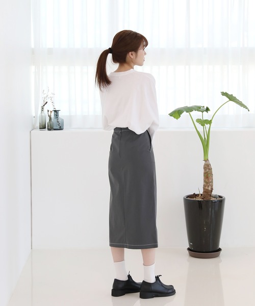 by muni:r(バイ ムニール)の「配色ステッチポイント Hラインスカート(スカート・レディース・グレー/アイボリー・SMALL/MEDIUM)」の6枚目の写真