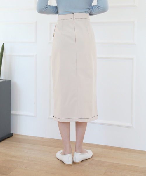 by muni:r(バイ ムニール)の「配色ステッチポイント Hラインスカート(スカート・レディース・グレー/アイボリー・SMALL/MEDIUM)」の8枚目の写真