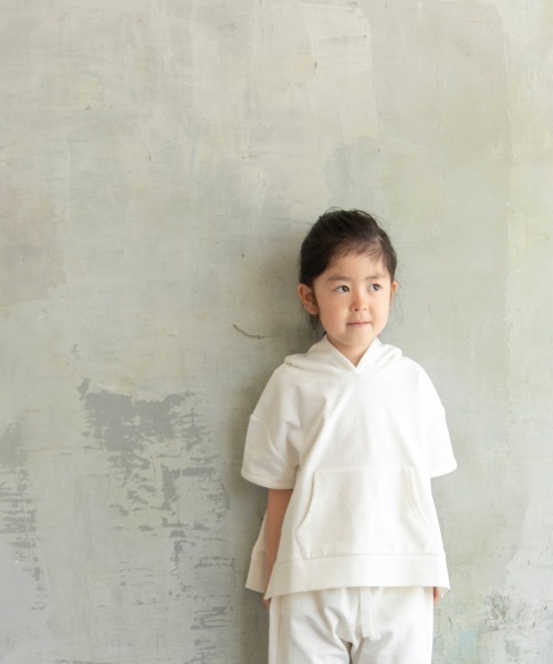 LOWRYS FARM（ローリーズファーム）の「ＢＩＧフーディーＳＳ　880887（パーカー・キッズ・パープル系その他/オフホワイト/チャコールグレー・X-LARGE/MEDIUM/LARGE）」の2枚目の写真