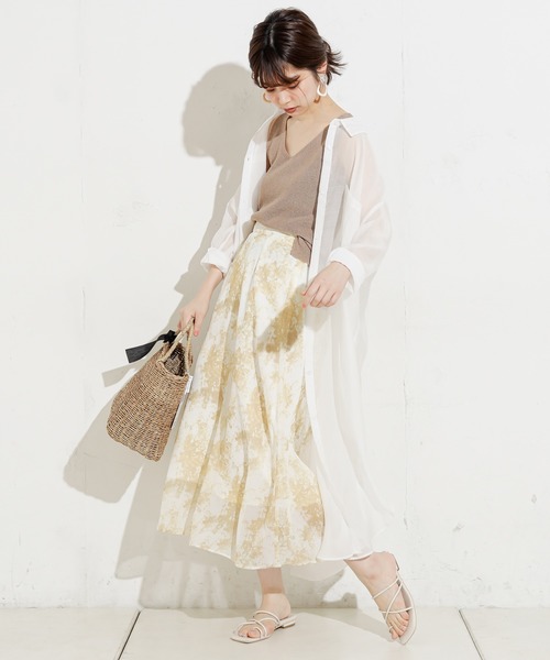 natural couture（ナチュラルクチュール）の「ウエストベルト付シースルーロングシャツ（シャツ/ブラウス・レディース・ブラック/ベージュ/オフホワイト・FREE）」の13枚目の写真