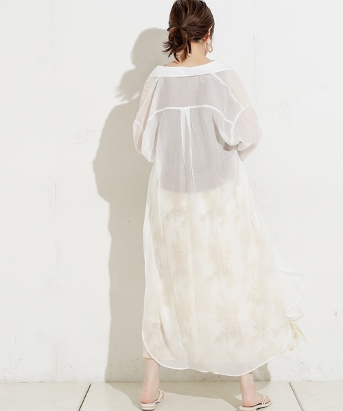 natural couture（ナチュラルクチュール）の「ウエストベルト付シースルーロングシャツ（シャツ/ブラウス・レディース・ブラック/ベージュ/オフホワイト・FREE）」の14枚目の写真