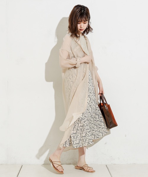 natural couture（ナチュラルクチュール）の「ウエストベルト付シースルーロングシャツ（シャツ/ブラウス・レディース・ブラック/ベージュ/オフホワイト・FREE）」の20枚目の写真