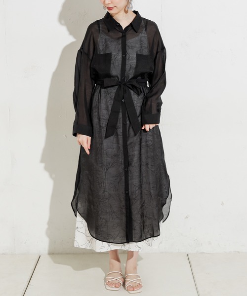 natural couture（ナチュラルクチュール）の「ウエストベルト付シースルーロングシャツ（シャツ/ブラウス・レディース・ブラック/ベージュ/オフホワイト・FREE）」の10枚目の写真