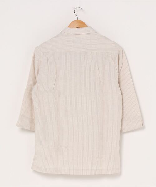 CavariA(キャバリア)の「『CavariA/キャバリア』綿麻ストライプカプリ7分袖シャツ(シャツ/ブラウス・メンズ・ブルー系その他/ホワイト系その他/ベージュ系その他/ピンク系その他/ロイヤルブルー/ホワイト/ブラック/グレー系その他/サックスブルー/ネイビー/カーキ・M/L/XL)」の12枚目の写真