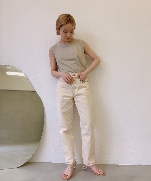 VANNIE U(ヴァニーユー)の「バックリボンノースリーブTee(Tシャツ/カットソー・レディース・ブラック/ライトグリーン/ブラウン/ベージュ・FREE)」の16枚目の写真