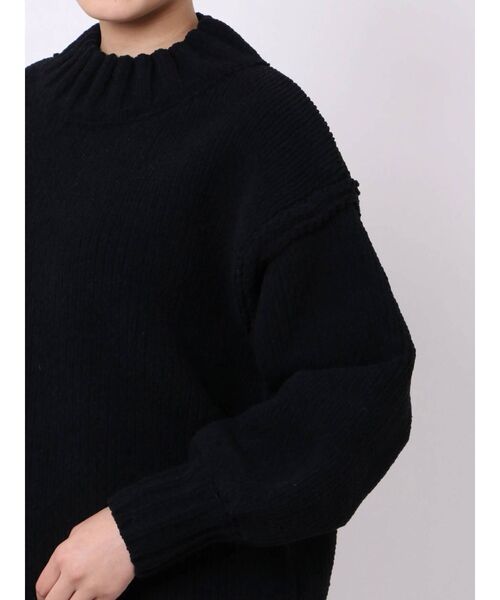 EMODA(エモダ)の「モールハイネックボックスワンピース(ワンピース・レディース・ホワイト/ブラック/ブルー/カーキ・FREE)」の22枚目の写真