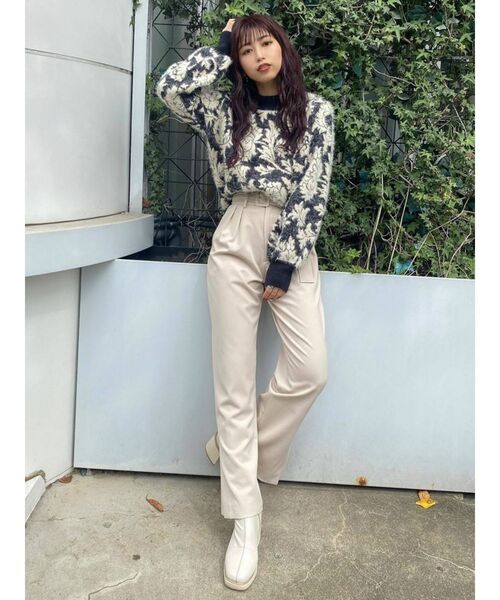 MURUA(ムルーア)の「チャンキーストレッチブーツ(ブーツ・レディース・ブラック/ブラウン/アイボリー・35/36/37)」の12枚目の写真