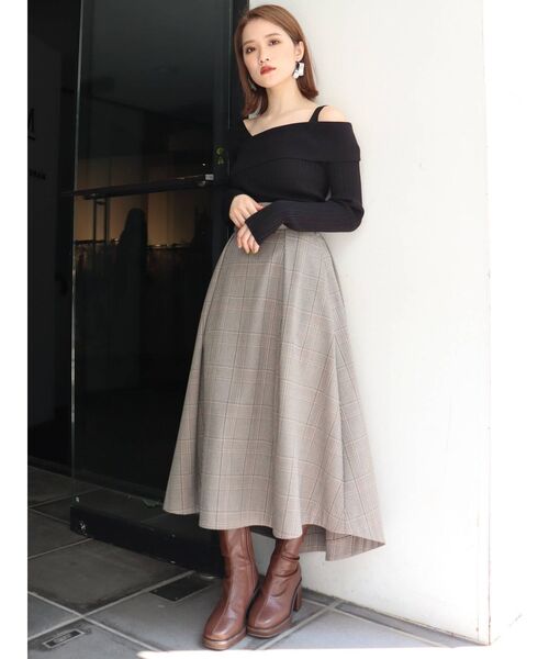 MURUA(ムルーア)の「チャンキーストレッチブーツ(ブーツ・レディース・ブラック/ブラウン/アイボリー・35/36/37)」の21枚目の写真