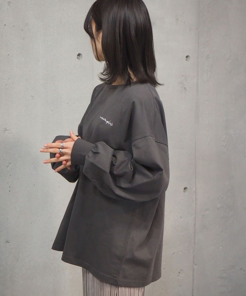 tiptop（ティップトップ）の「2021SS アソート線画プリントロンT（Tシャツ/カットソー・レディース・ブラック/オフホワイト/サックスブルー/グリーン/ホワイト系その他/ブラック系その他・FREE）」の17枚目の写真