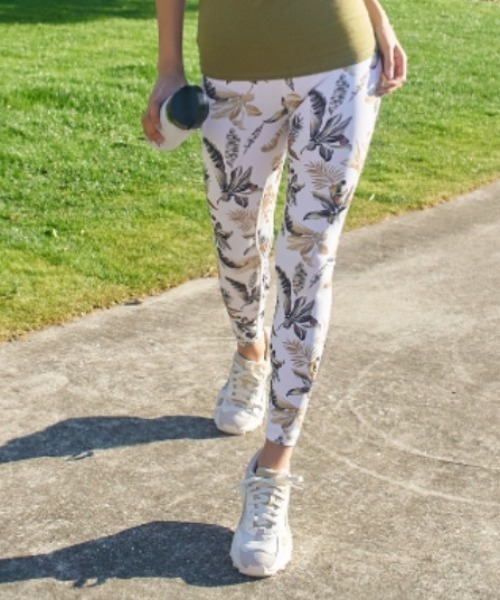 Ungrid（アングリッド）の「【ムラサキスポーツ別注】UNGRID/アングリッド  水陸両用ハイウエストレギンス/セットアップ対応   61305（レギンス/スパッツ・レディース・ブラック/カーキ/ベージュ/ブラウン/ホワイト/グレー・M/L）」の10枚目の写真