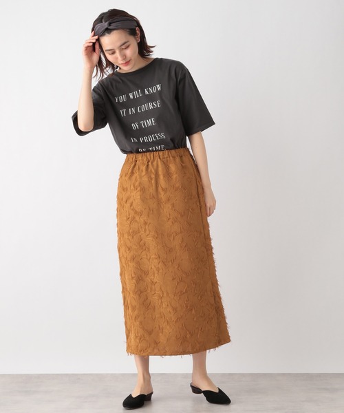 LEPSIM(レプシィム)の「ラウンドヘムロゴプリントT 936566(Tシャツ/カットソー・レディース・オフホワイト/チャコールグレー/オリーブ・FREE)」の16枚目の写真