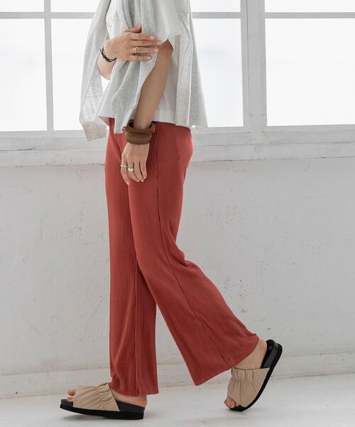 coen（コーエン）の「シャイニープリーツイージーパンツ#（その他パンツ・レディース・ケリー/テラコッタ/ベージュ/ダークグレー・MEDIUM/LARGE）」の11枚目の写真