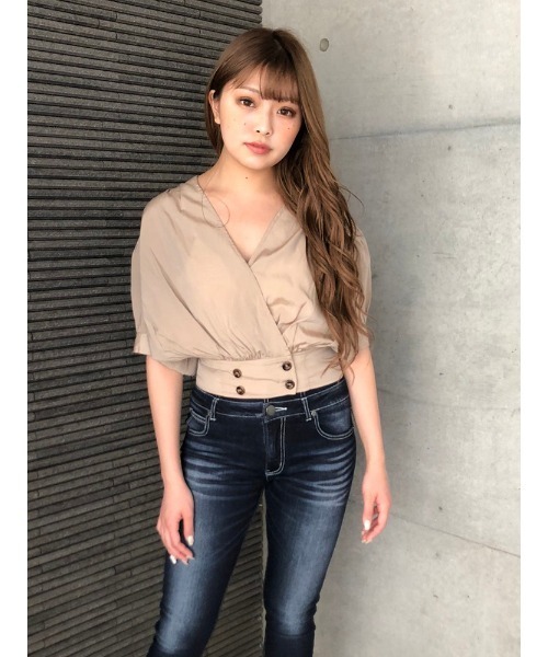 ENVYM（アンビー）の「ダブルボタンギャザーＢｌｏｕｓｅ（シャツ/ブラウス・レディース・ホワイト/ブラック/ベージュ/レオパード/パイソン・FREE）」の11枚目の写真