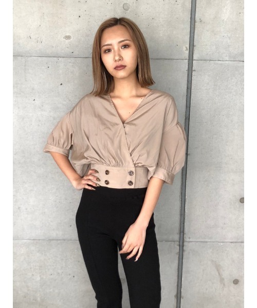 ENVYM（アンビー）の「ダブルボタンギャザーＢｌｏｕｓｅ（シャツ/ブラウス・レディース・ホワイト/ブラック/ベージュ/レオパード/パイソン・FREE）」の14枚目の写真